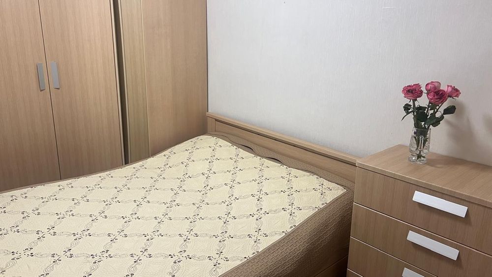 Продам спальный гарнитур в отличном состоянии