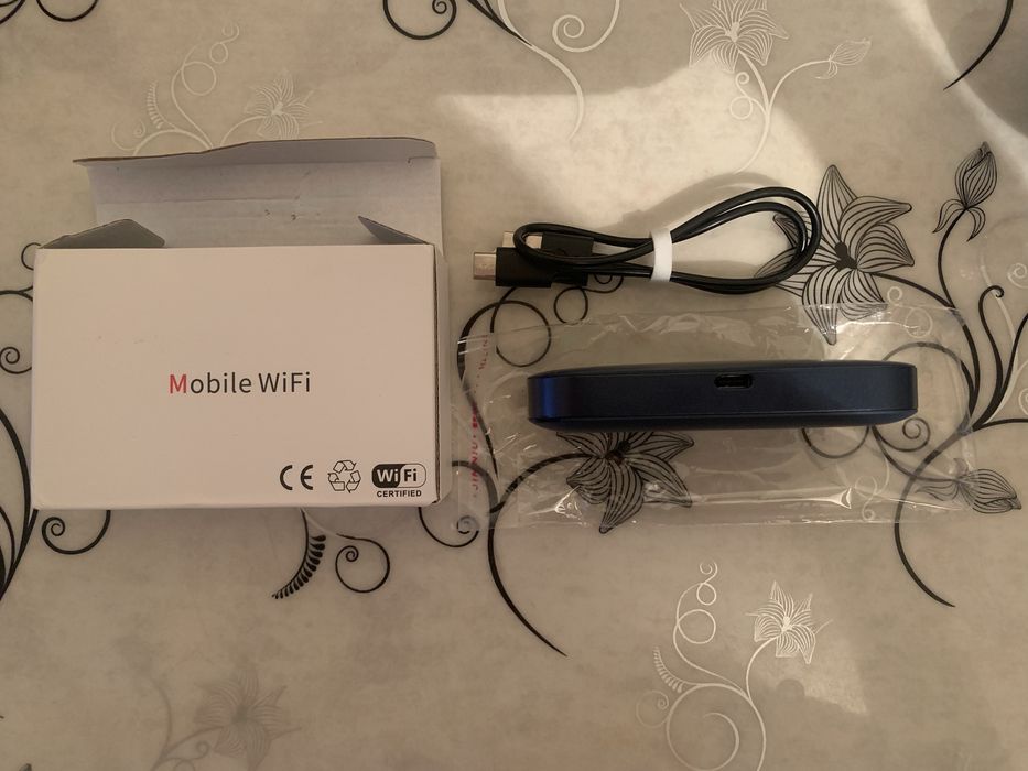 Карманный роутер HUAWEI