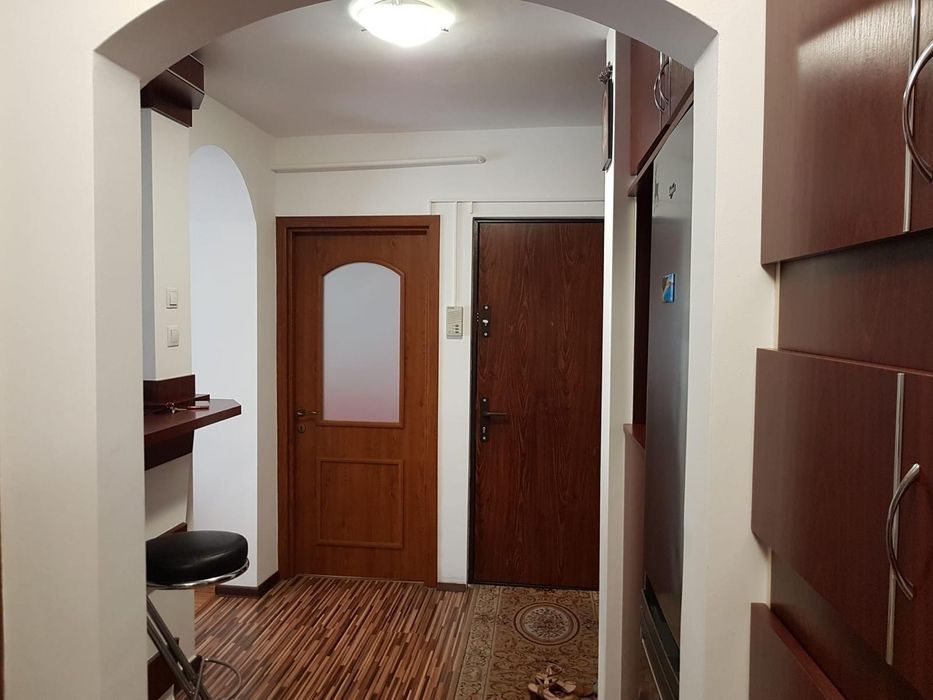 Vand apartament 2 camere decomandate Lapus Arges