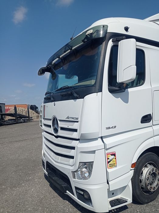 Dezmembrari Mercedes Actros mp4 1840 si 1843