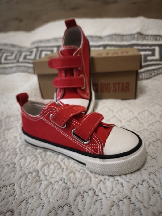 Детски червени кецове