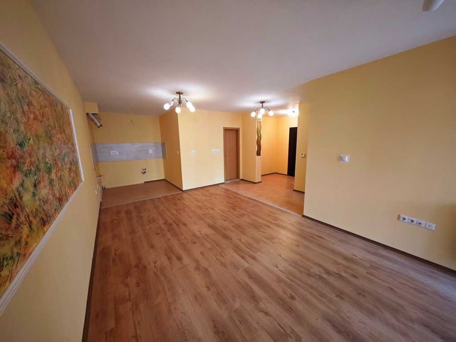 Продава се Двустаен апартамент в Поморие - 72 кв.м за 886 €/кв.м - Снимка #3