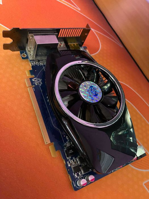Видео карта AMD RADEON SAPPHIRE HD 5750 1GB 128BIT