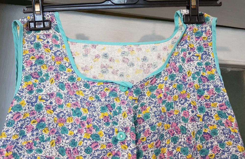 Продавам нови рокли немска лятна бална