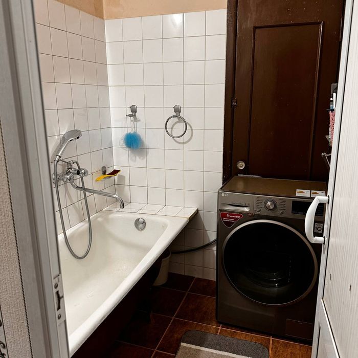 Chilonzor 19 kvartal 3 xonali uy