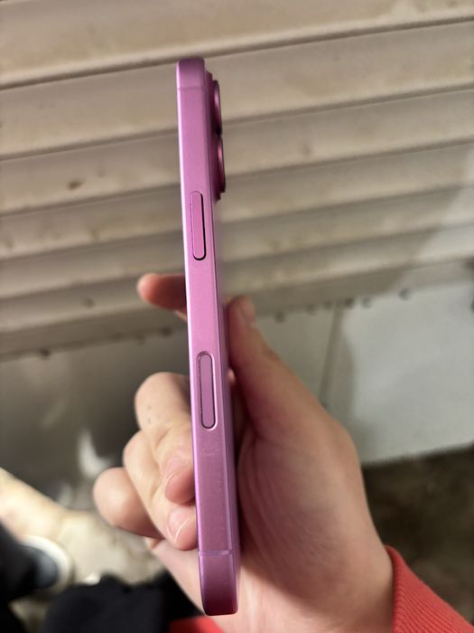 iphone 16,90%,256гб