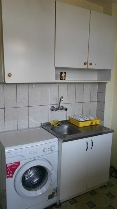 Едностаен апартамент в Банишора