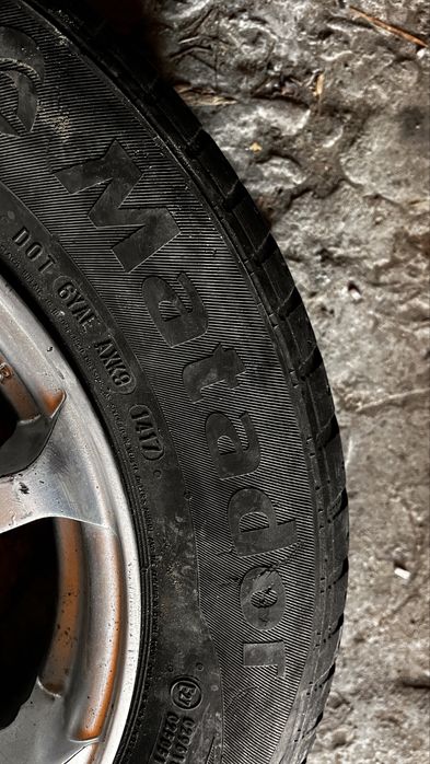 Продам диски с резиной