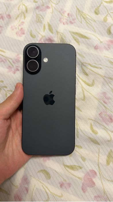 iPhone 17 б/у 100 емк