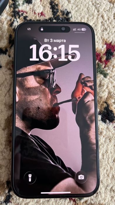 Продам айфон 15 про