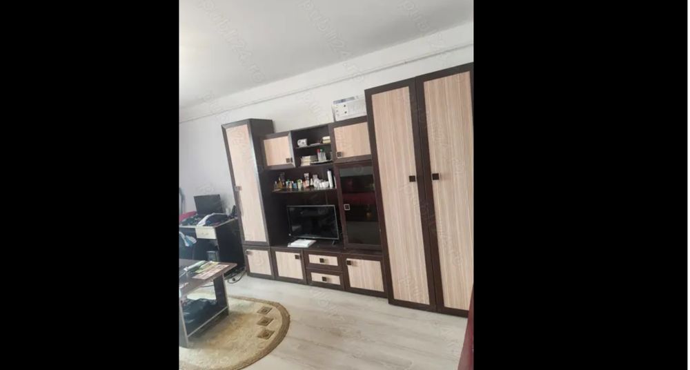 P.F.vand apartament 2camere,liber, D,et3 din 4,lux,valea lupului, Mega