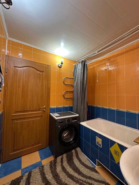 продам 2ком квартиру РН Пирамида