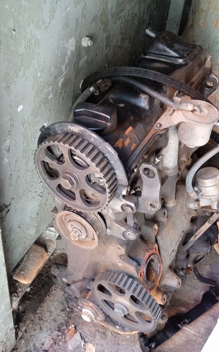 Двигатель гольф 2 . 1.6  . 60000тг