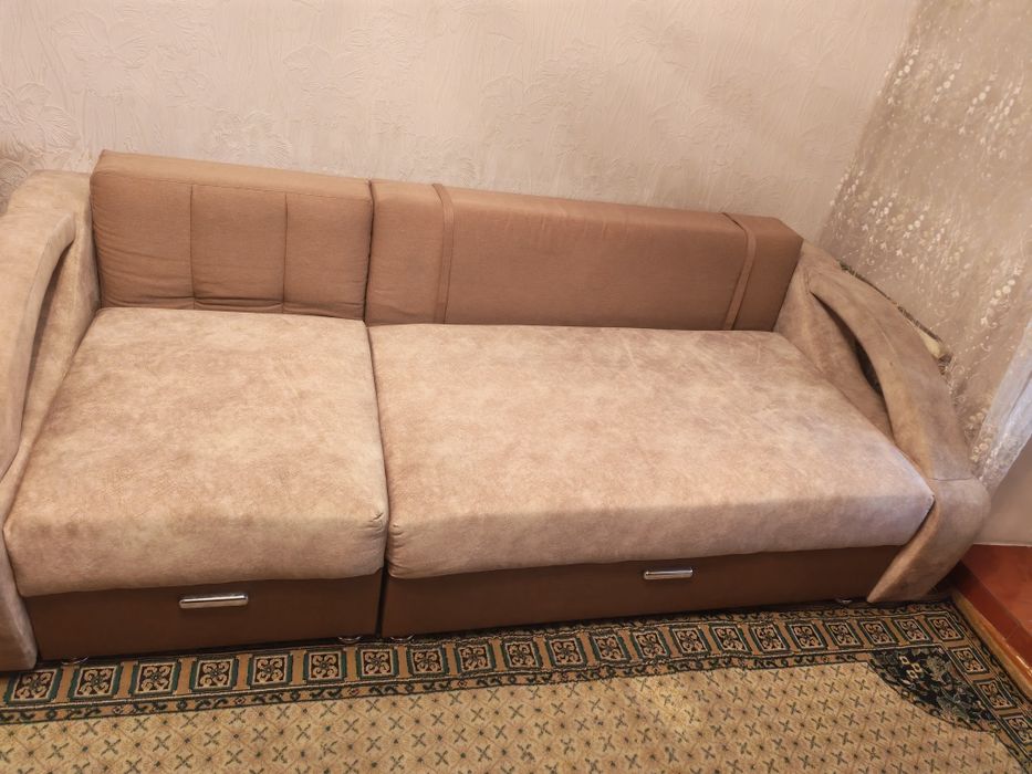 Продам диван раскладной