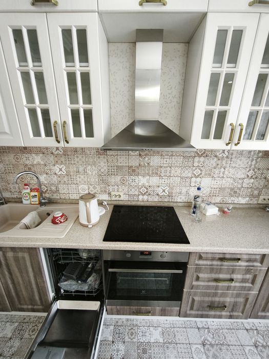 Продам квартиру 3х комнатную