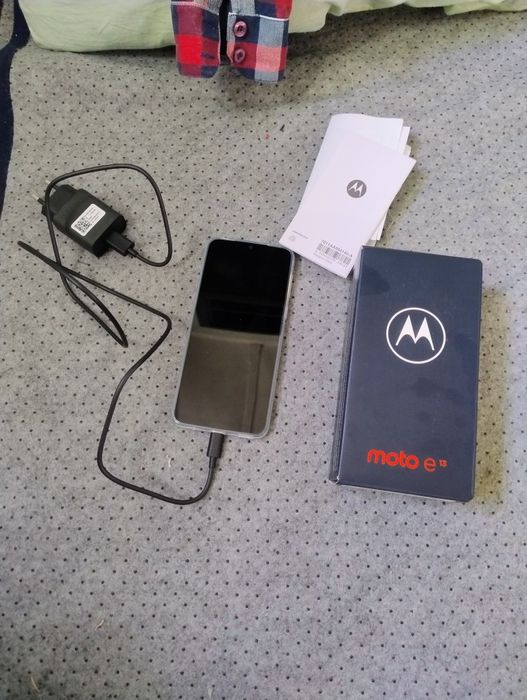 Продам телифон нови