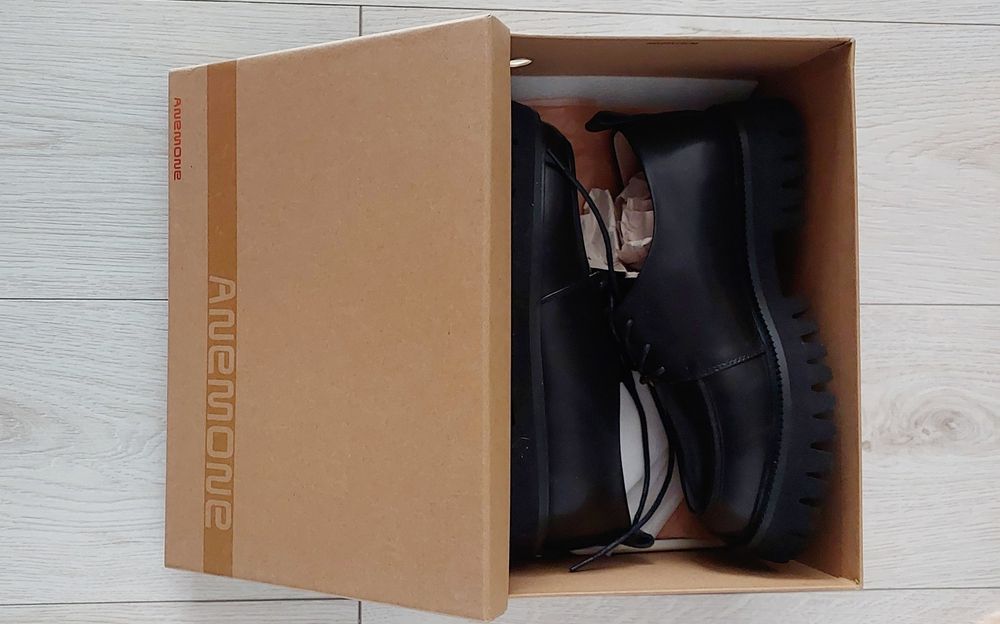 Продам новые ботинки!