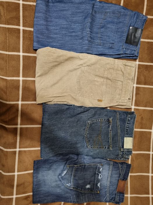 Продам джинсы брэндовые 3000 тенге