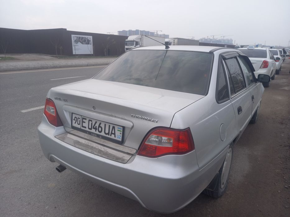 Nex 2 2015 seriy rodnoy xamma joyiyi kraska umuman yòq konditsaner