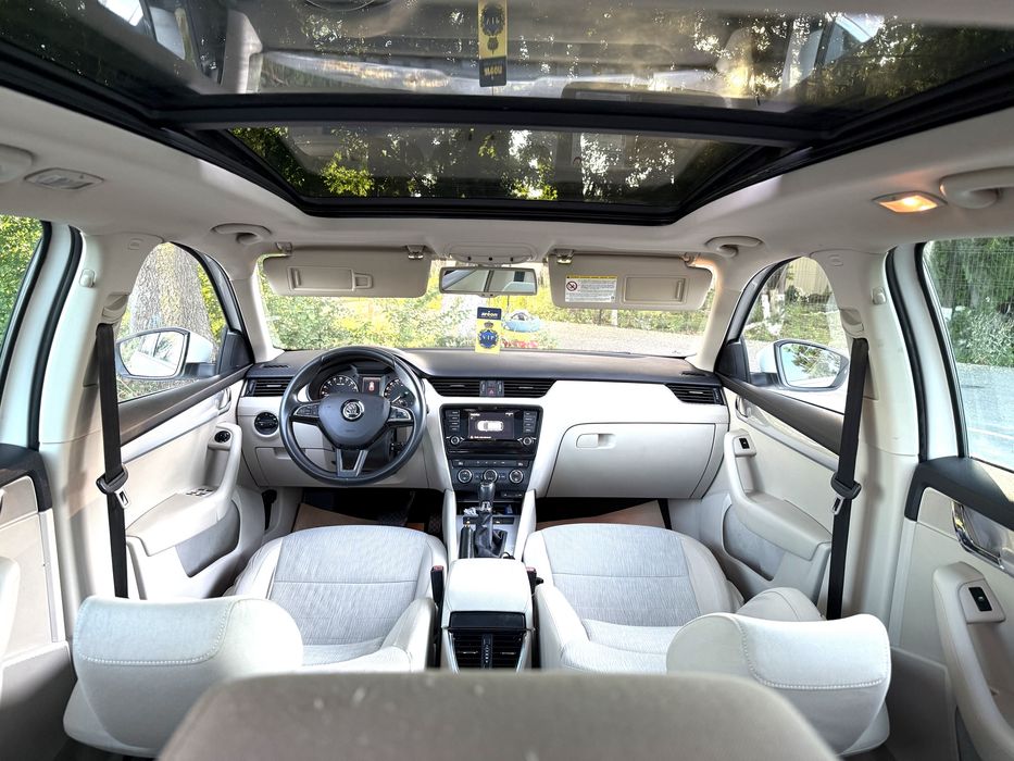 Scoda octavia  3 an 2014 EURO 6 Impecabila
