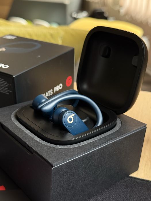 Powerbeats Pro – безжични слушалки