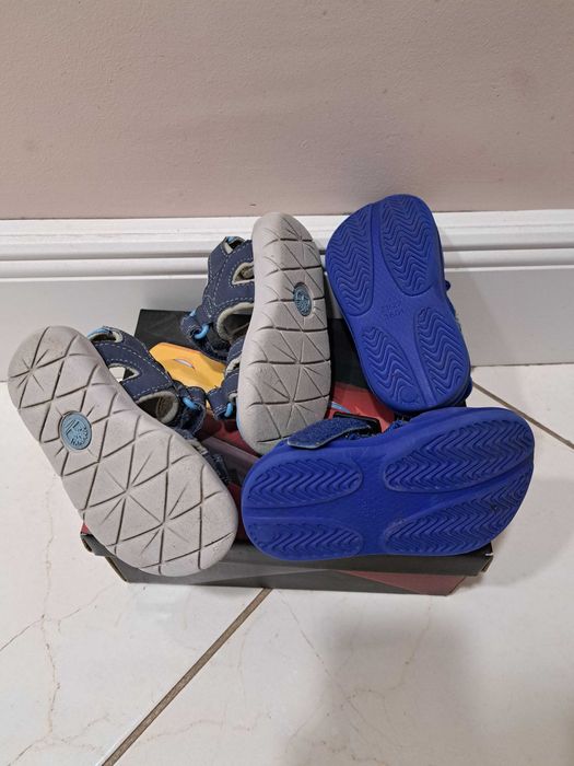 Детски сандалки сет