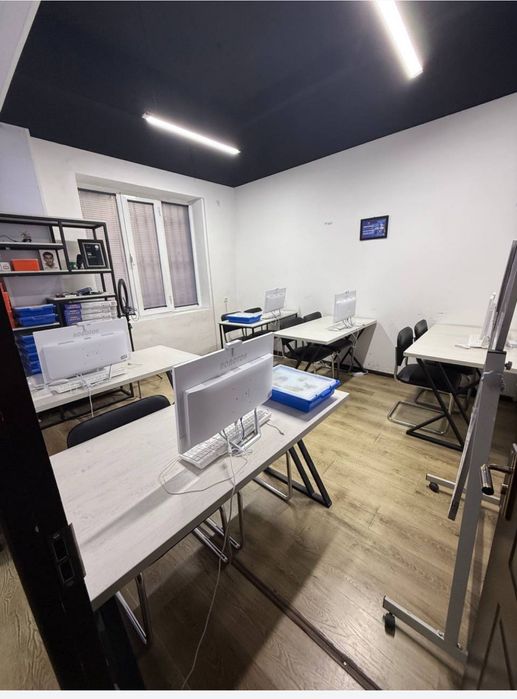 Дружба Народов сдаётся офис 2х комнатная отличная локация  рядом метро