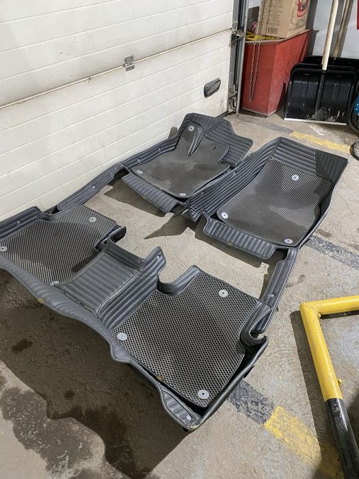 Продам 5D коврики