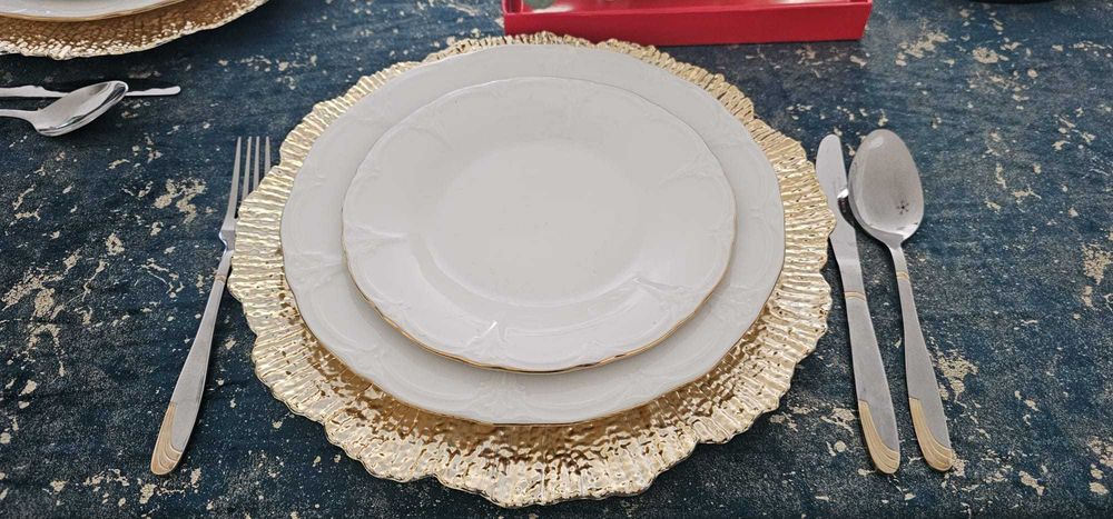 Farfurie suport din PP deosebita, platou decor, aurie, evenimente,32cm