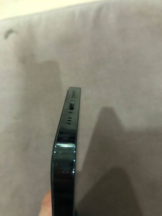 I phone 12 pro telefoni