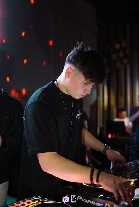 Dj profesional pret accesibil Galati- Dj Ricardo nunti,majorate,botezuri si alte tipuri de evenimente