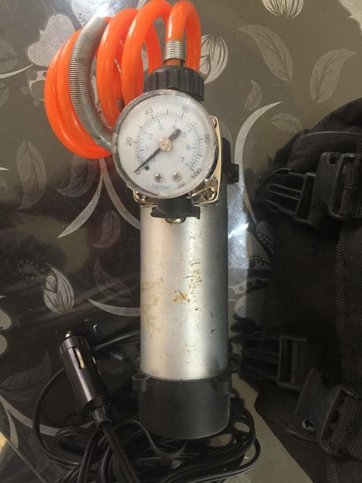 Автомобильный электро - насос