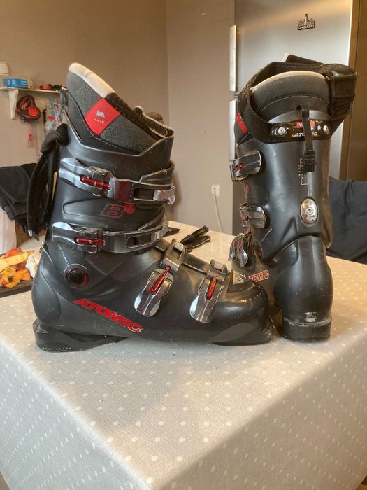 Ски обувки Атомик