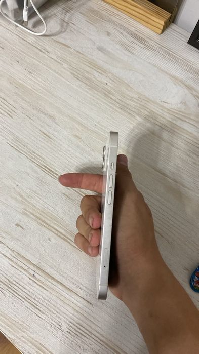 Iphone 13 белый 128 гб