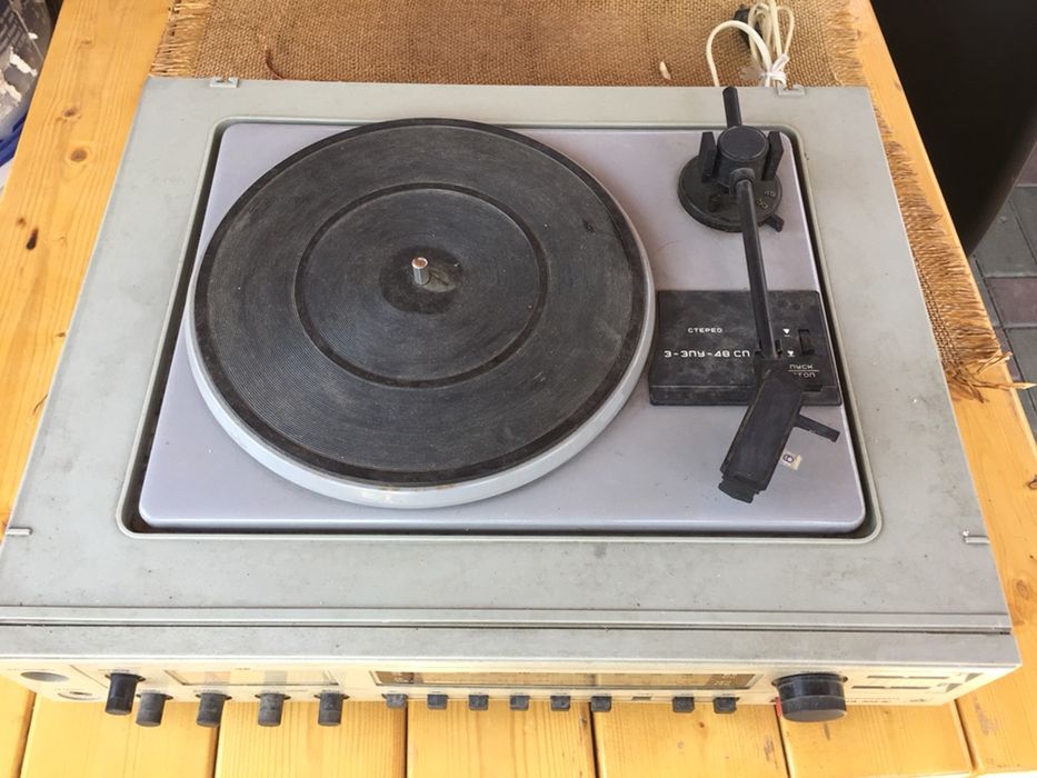 Проигрыватель -Раритет