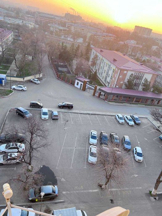 2 xonali uy sotiladi