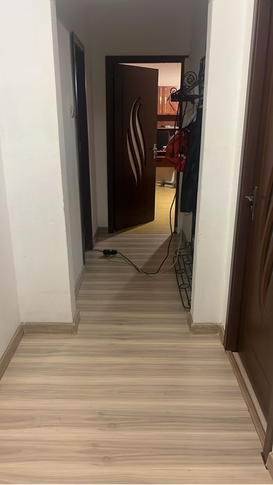 Apartament cu 2 camere, strada Parâng