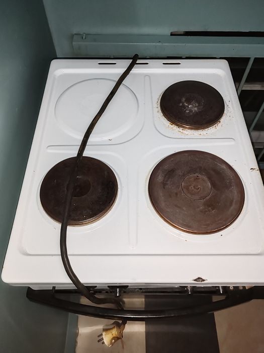 Продам плиту не дорого