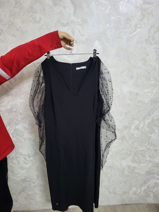 Женская одежда в