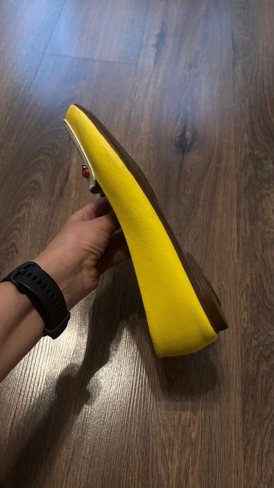 Продаю туфли женские