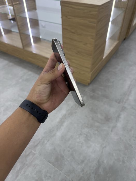 iphone 15 pro max в идеальном состояний