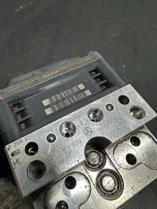 Pompa Abs Mercedes CLS W219 | A2114312812 |  0265250248