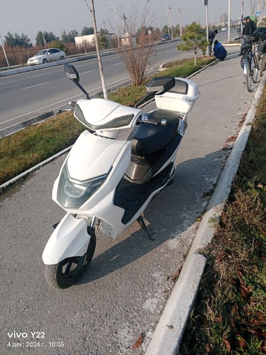 Скутер сотилади мошний