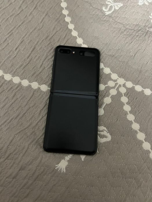 Самсунг флип