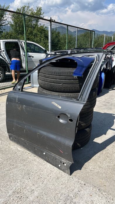 2 броя задна лява и 1 брой предна лява врата VW Tiguan 2007-2016