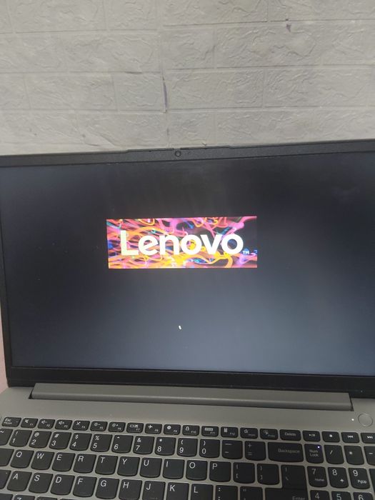 Laptop lenovo  o