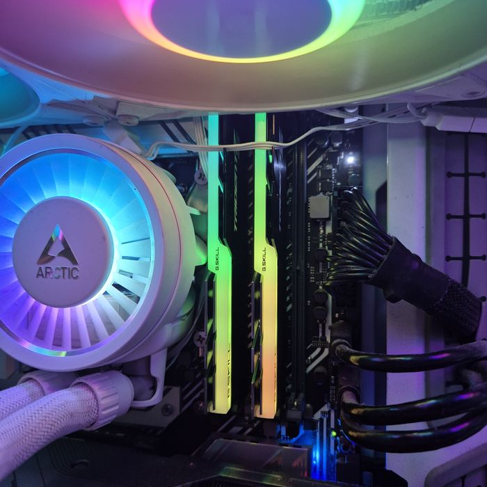 Оперативная память/ОЗУ G.Skill TridentZ RGB 16Gb/3200Mhz CL16