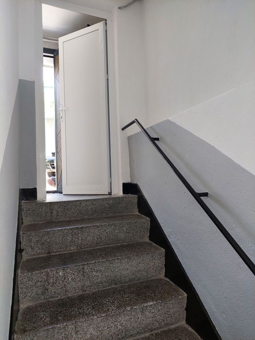 Дава се под наем Двустаен апартамент в Варна, Базар Левски - 40 кв.м за 331.5 € - Снимка #5