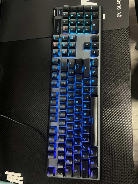 Tastatura Gaming mecanica STEELSERIES Apex 5