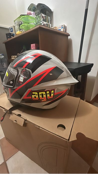 De vanzare cască AGV k1s marime M